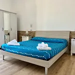 Zenzone House * לה ספציה