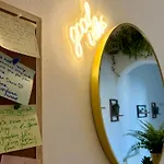 Zenzone House דירה *