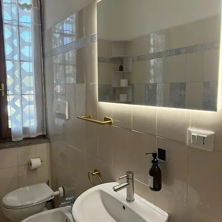 Appartamento Zenzone House *